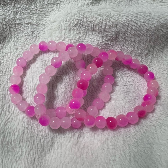 Handmade Jewelry - Lot of Three Handmade Shades of Pink & Red Beaded Bracelets, Size 7”